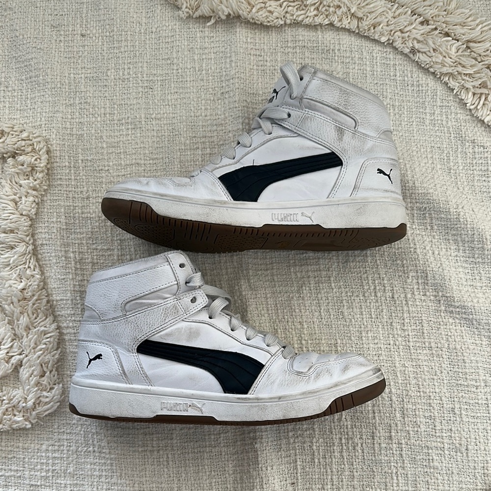 Puma Men's White and Black High-Top Sneakers